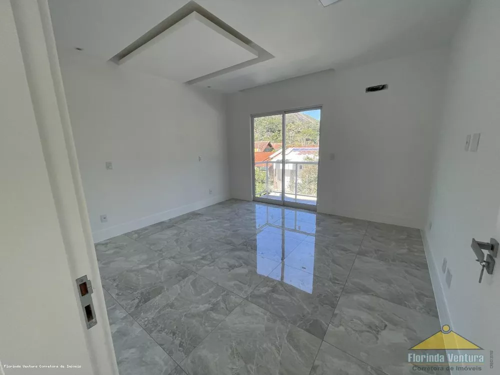 Casa de Condomínio à venda com 3 quartos, 230m² - Foto 16