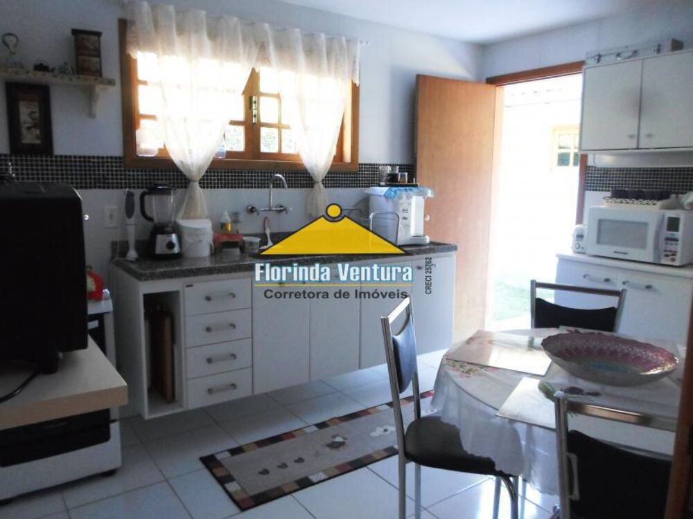 Casa de Condomínio à venda com 4 quartos, 1700m² - Foto 3