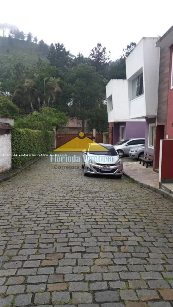 Casa de Condomínio à venda com 3 quartos, 108m² - Foto 2