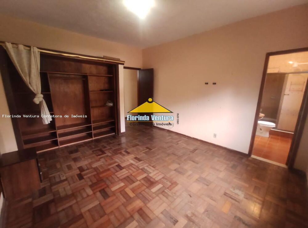 Casa à venda com 4 quartos, 181m² - Foto 10