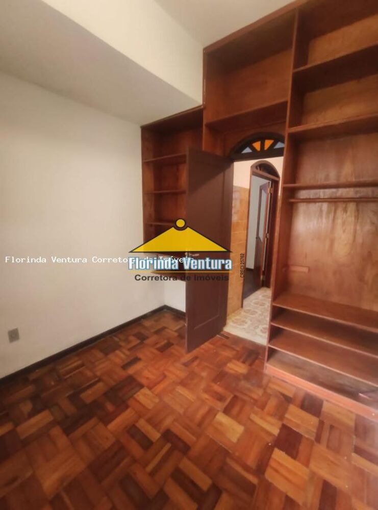 Casa à venda com 4 quartos, 181m² - Foto 7