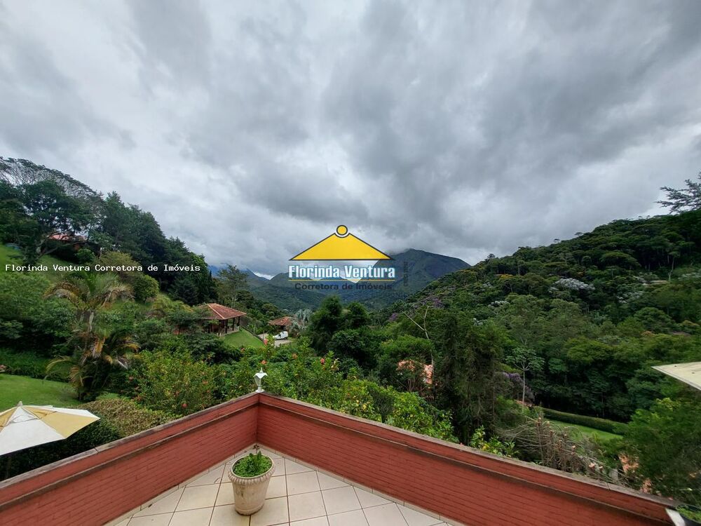 Casa de Condomínio à venda com 5 quartos, 250m² - Foto 2