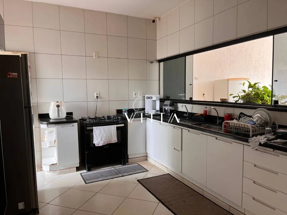 Casa, 3 quartos, 241 m² - Foto 11
