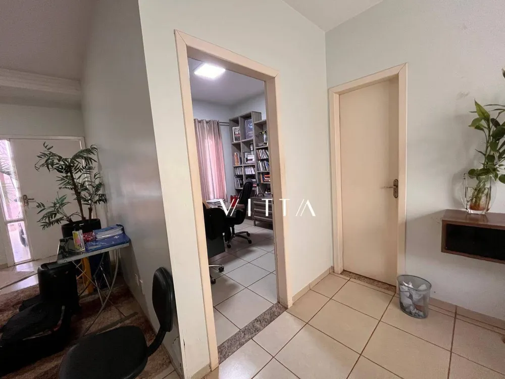 Casa, 3 quartos, 241 m² - Foto 9
