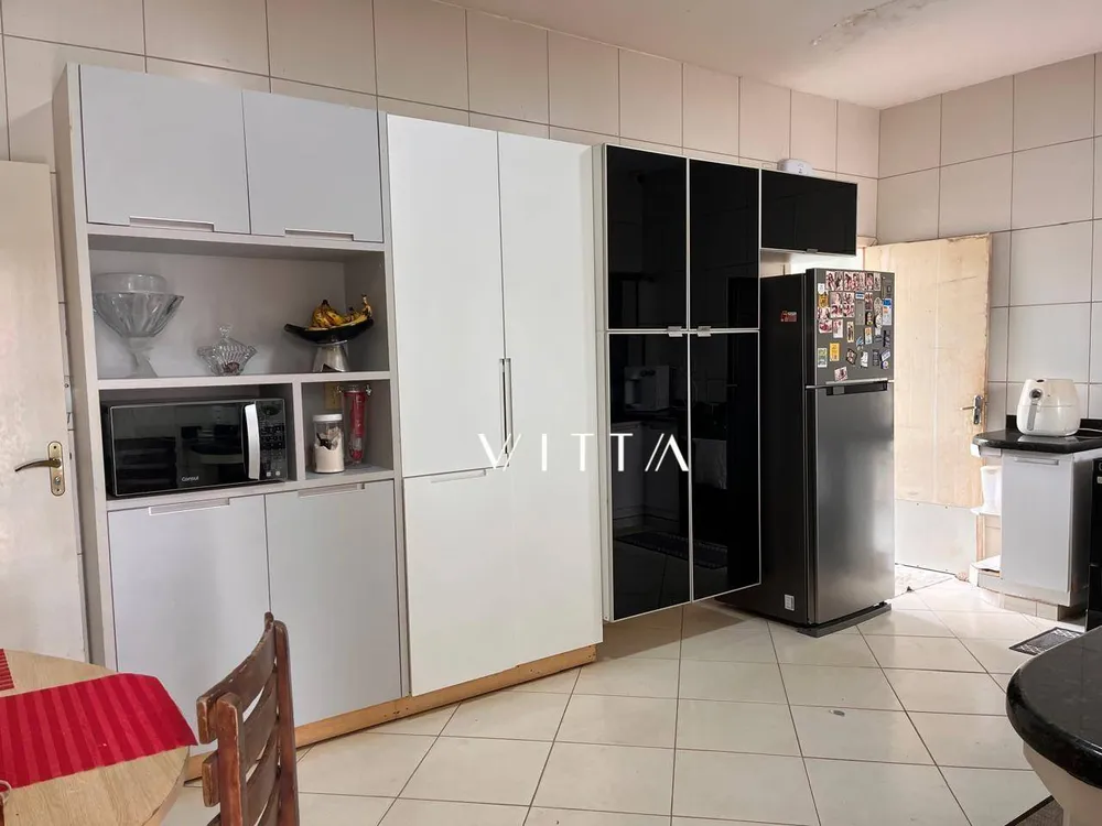 Casa, 3 quartos, 241 m² - Foto 10