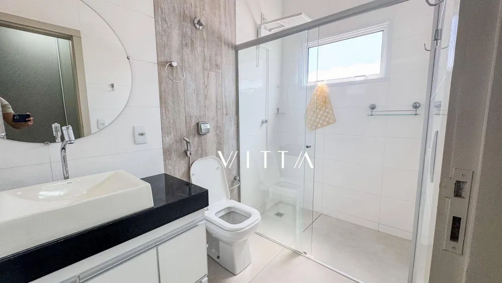 Casa, 3 quartos, 227 m² - Foto 1