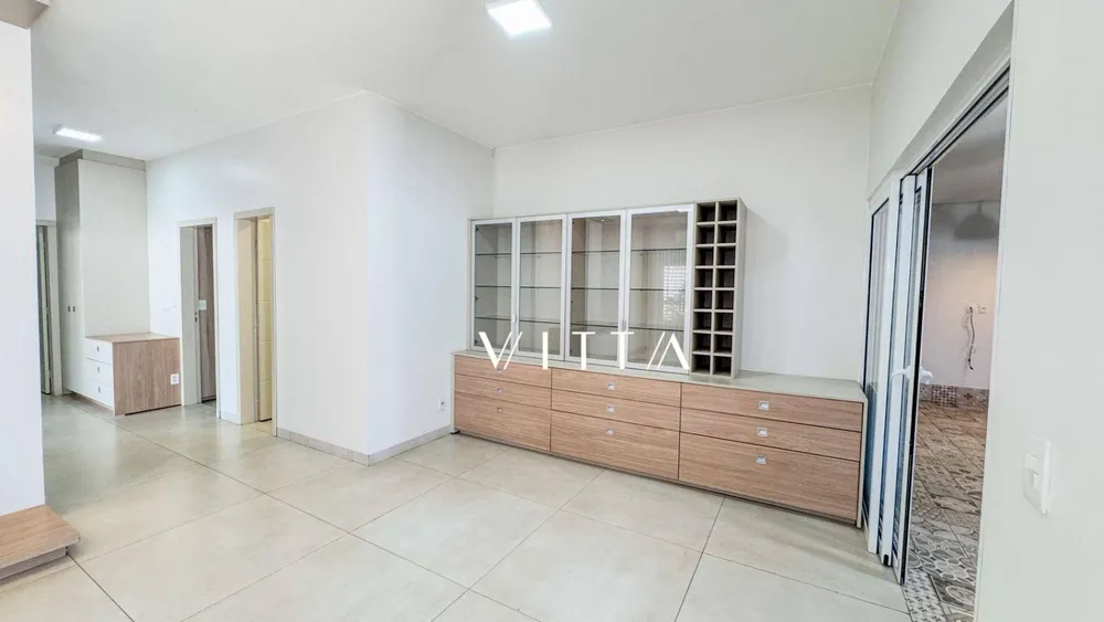 Casa, 3 quartos, 227 m² - Foto 1