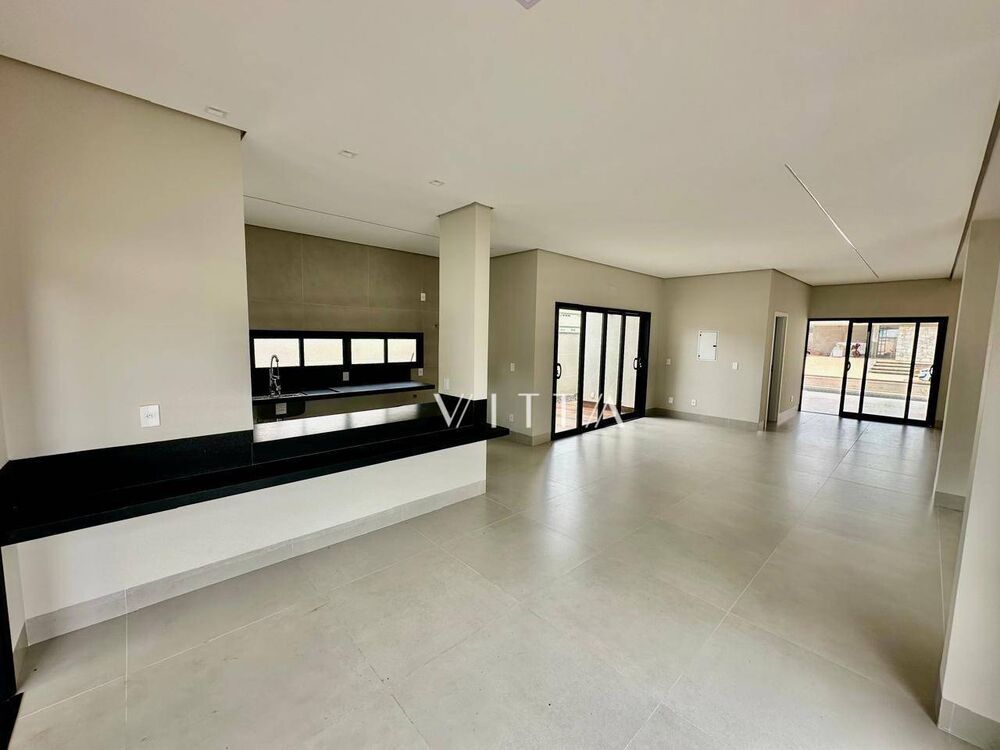 Casa de Condomínio à venda com 3 quartos, 291m² - Foto 2