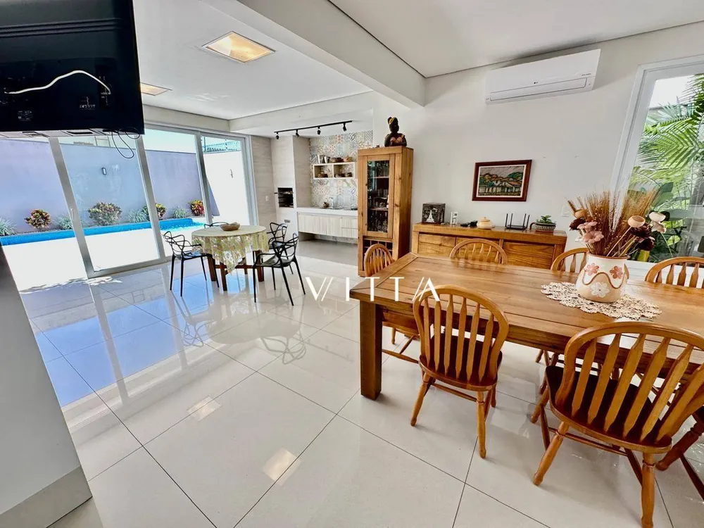 Casa, 4 quartos, 285 m² - Foto 3