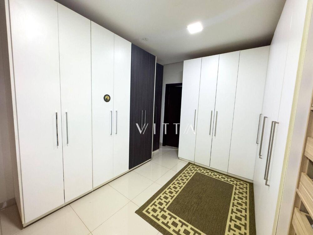 Casa à venda com 4 quartos, 329m² - Foto 23