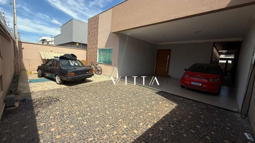 Casa, 3 quartos, 240 m² - Foto 1