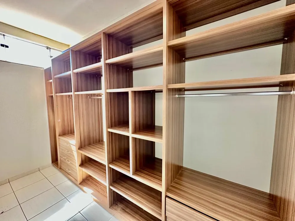 Casa, 4 quartos, 240 m² - Foto 7