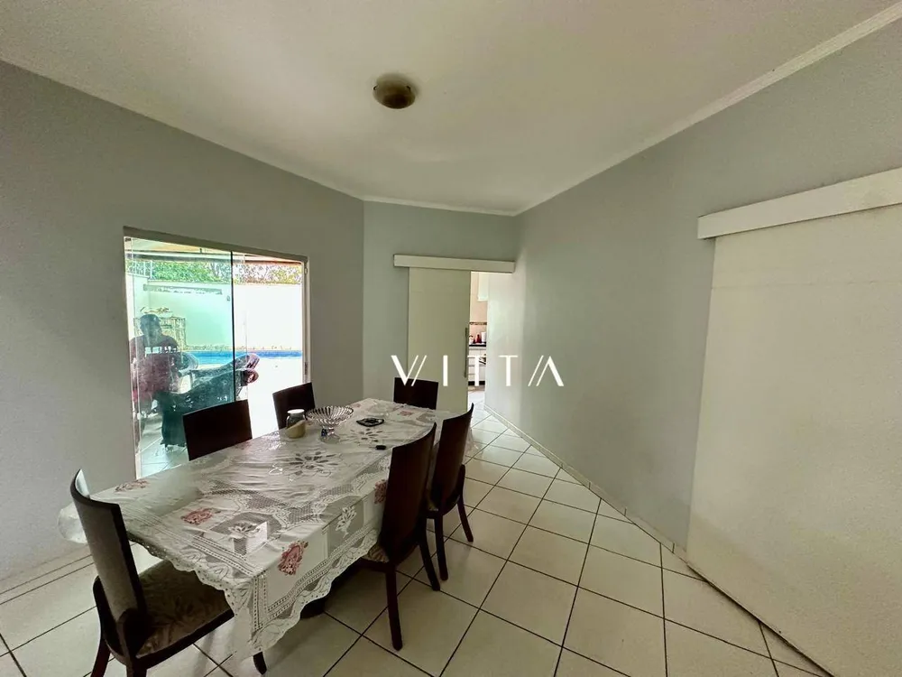 Casa, 3 quartos, 249 m² - Foto 8