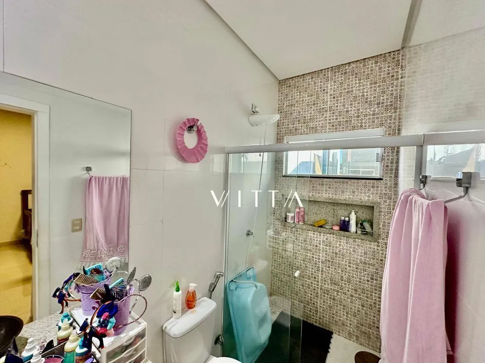 Casa, 4 quartos, 225 m² - Foto 2