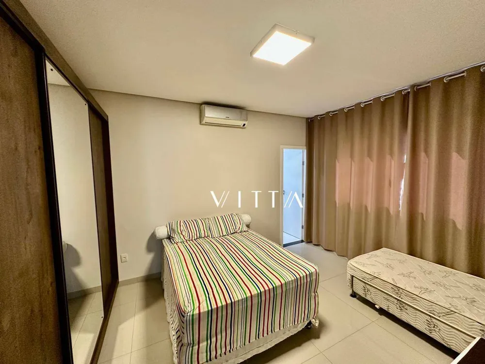 Casa, 4 quartos, 225 m² - Foto 2