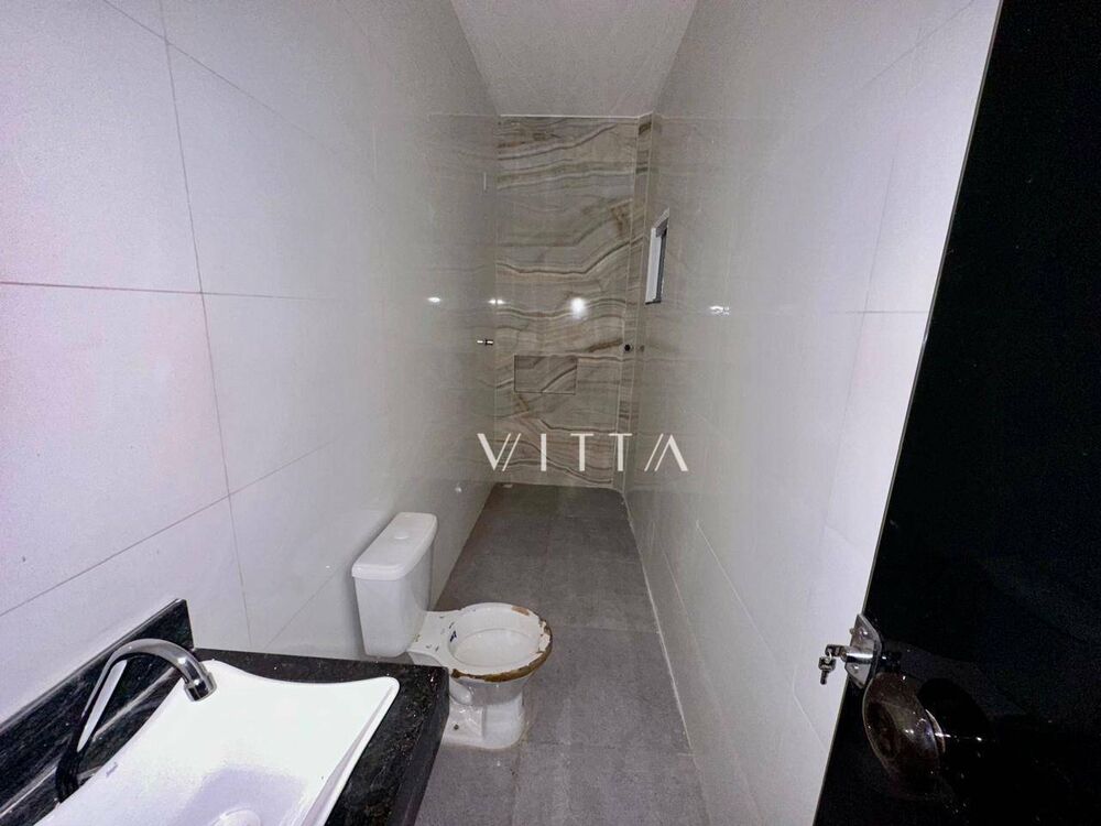 Casa à venda com 2 quartos, 70m² - Foto 6