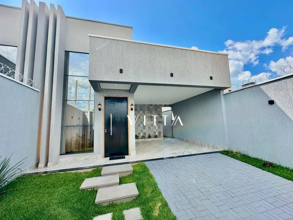 Casa, 3 quartos, 220 m² - Foto 1