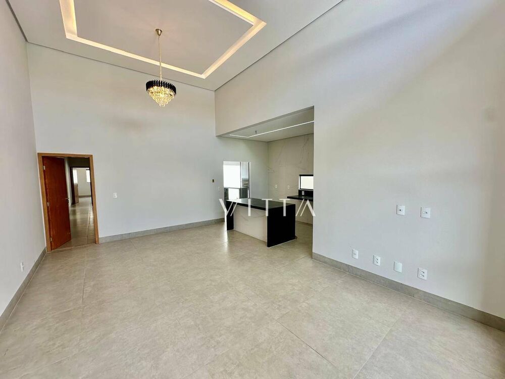 Casa à venda com 3 quartos, 160m² - Foto 2