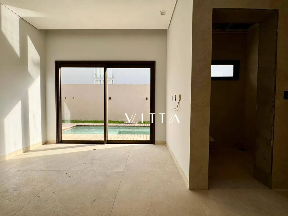 Casa, 4 quartos, 267 m² - Foto 1