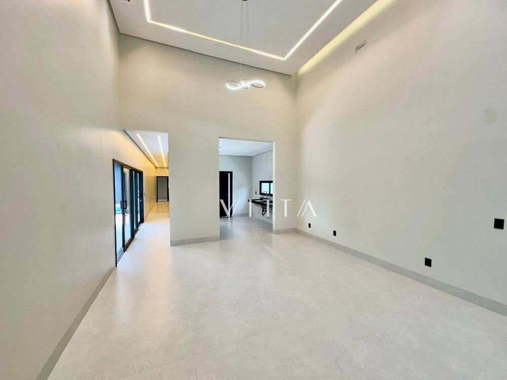 Casa à venda com 3 quartos, 206m² - Foto 3