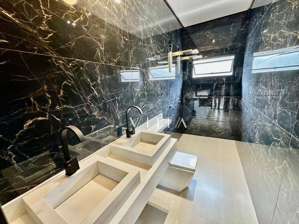 Casa à venda com 3 quartos, 206m² - Foto 11