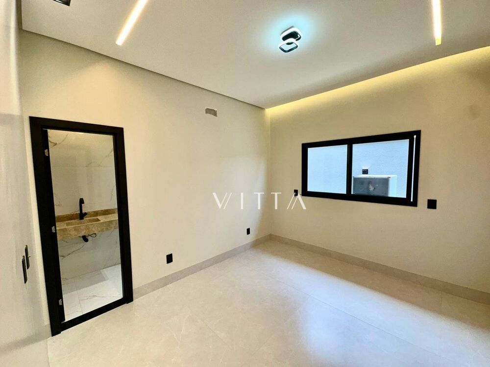 Casa à venda com 3 quartos, 206m² - Foto 8