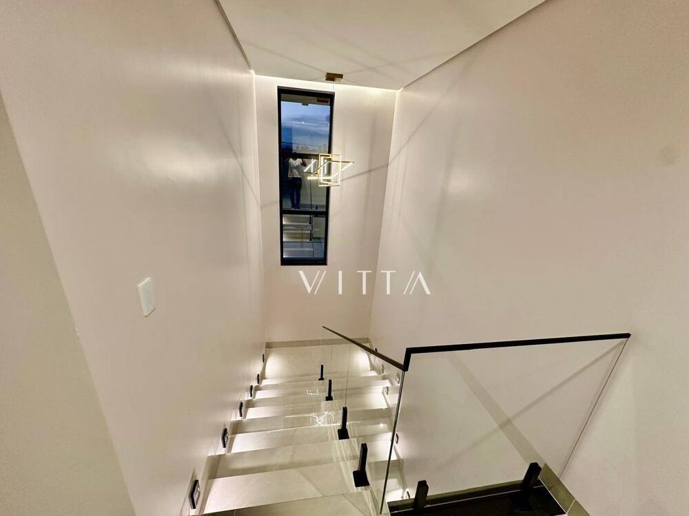 Casa à venda com 3 quartos, 200m² - Foto 7