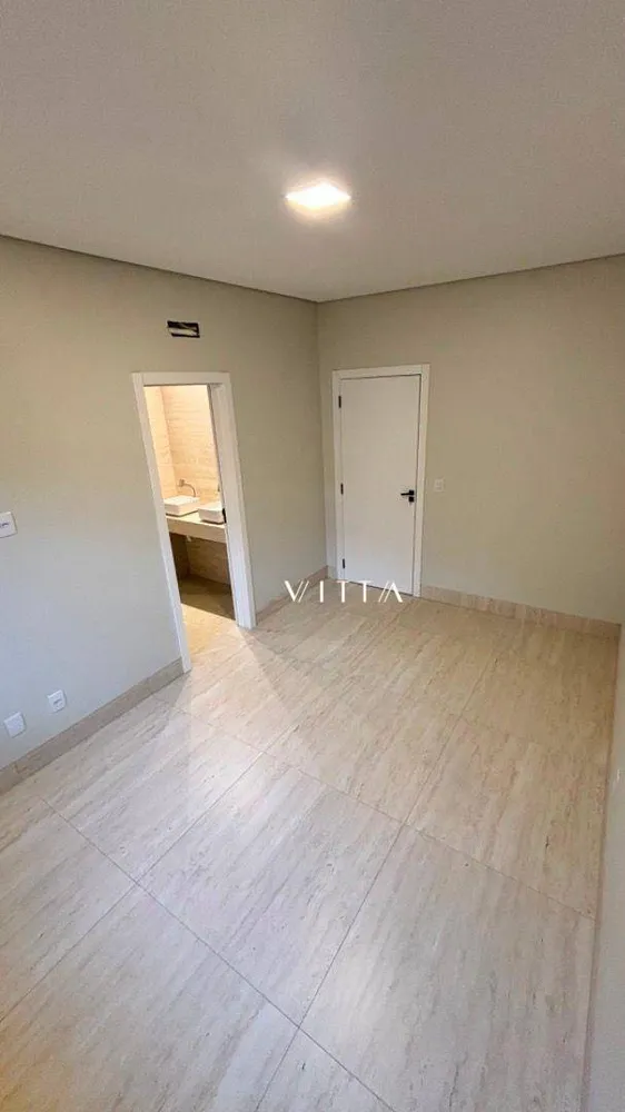 Casa, 3 quartos, 242 m² - Foto 8