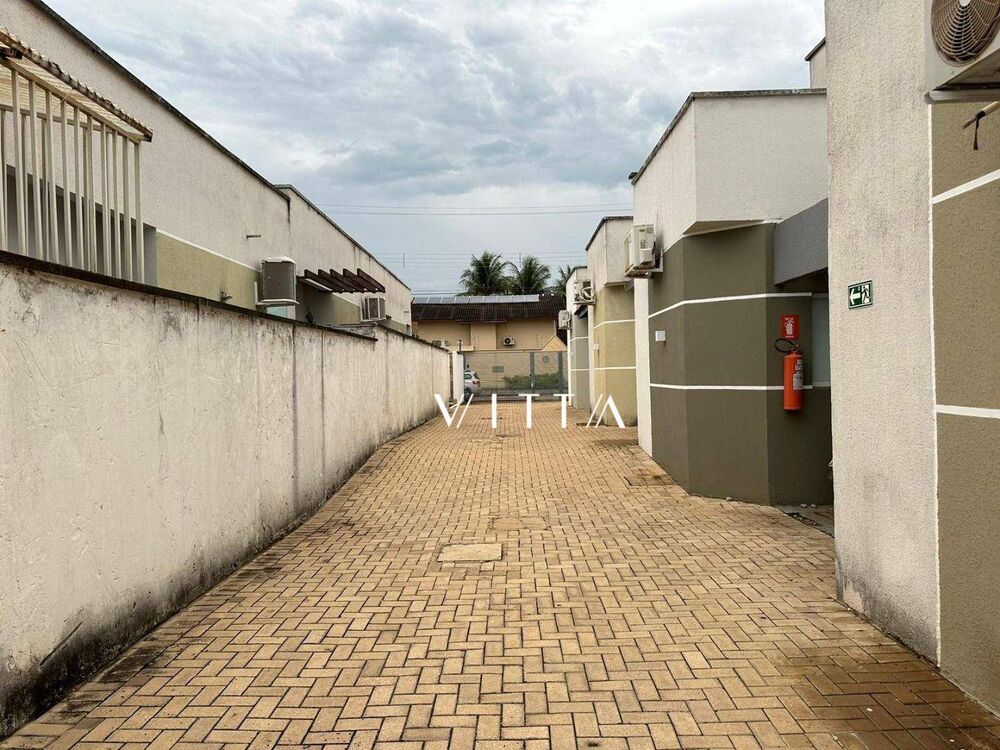 Casa à venda com 2 quartos, 90m² - Foto 8