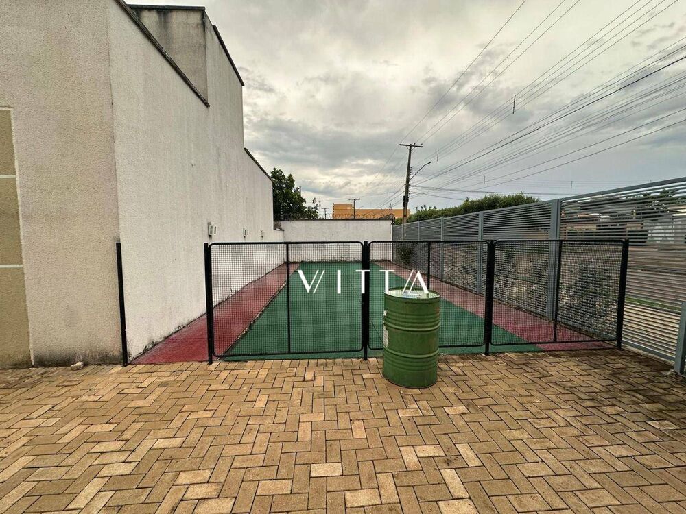 Casa à venda com 2 quartos, 90m² - Foto 4