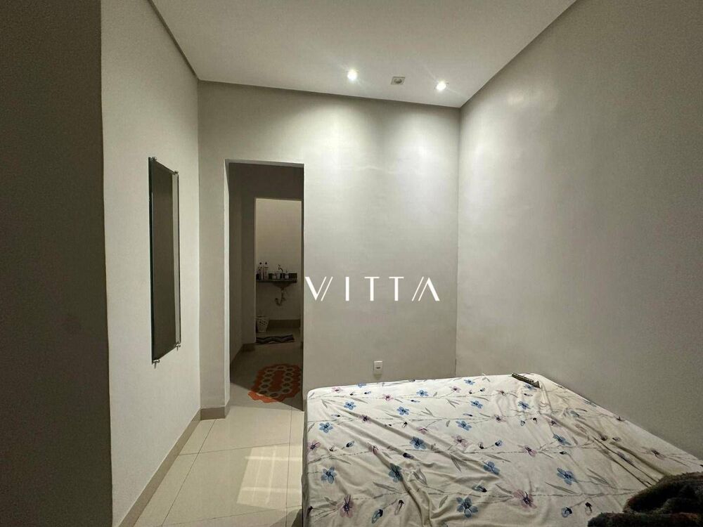 Casa à venda com 2 quartos, 90m² - Foto 11