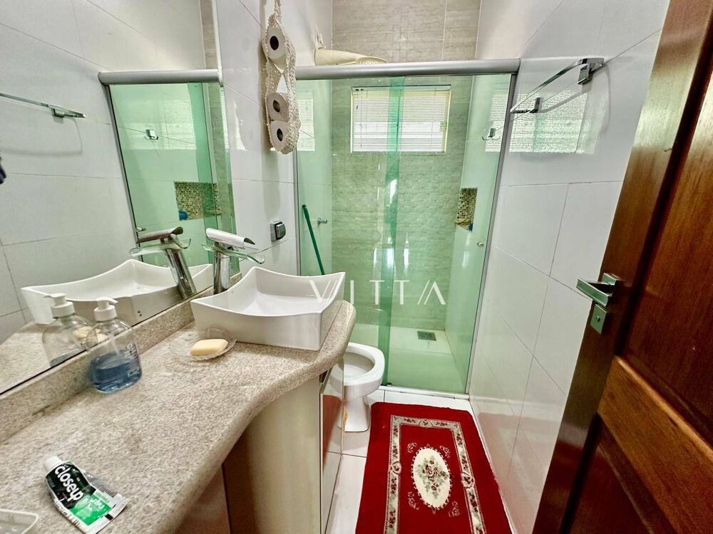 Casa à venda com 5 quartos, 298m² - Foto 10