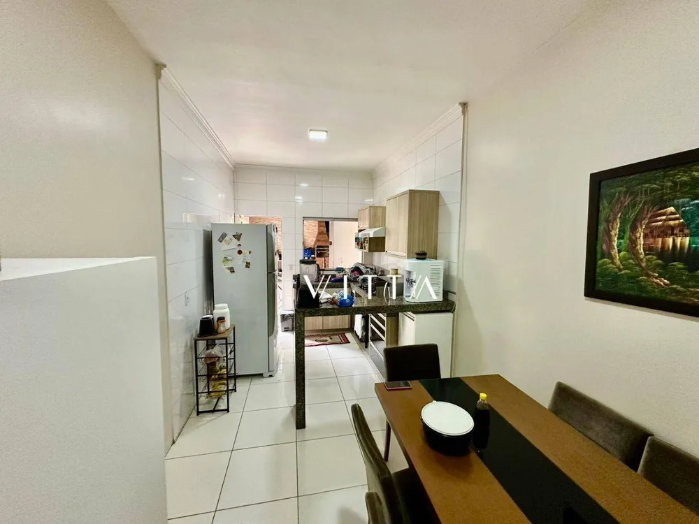 Casa, 3 quartos, 154 m² - Foto 2