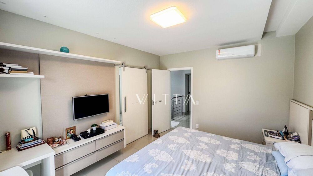 Casa, 4 quartos, 264 m² - Foto 23