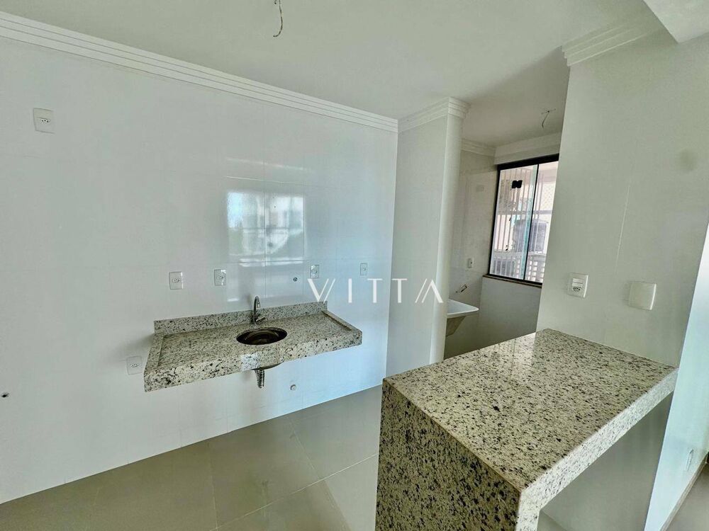 Apartamento à venda com 3 quartos, 77m² - Foto 2