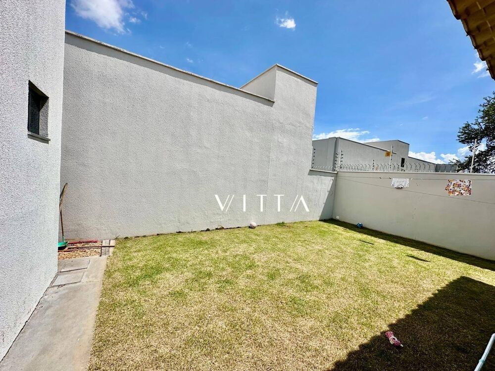Casa à venda com 3 quartos, 180m² - Foto 7