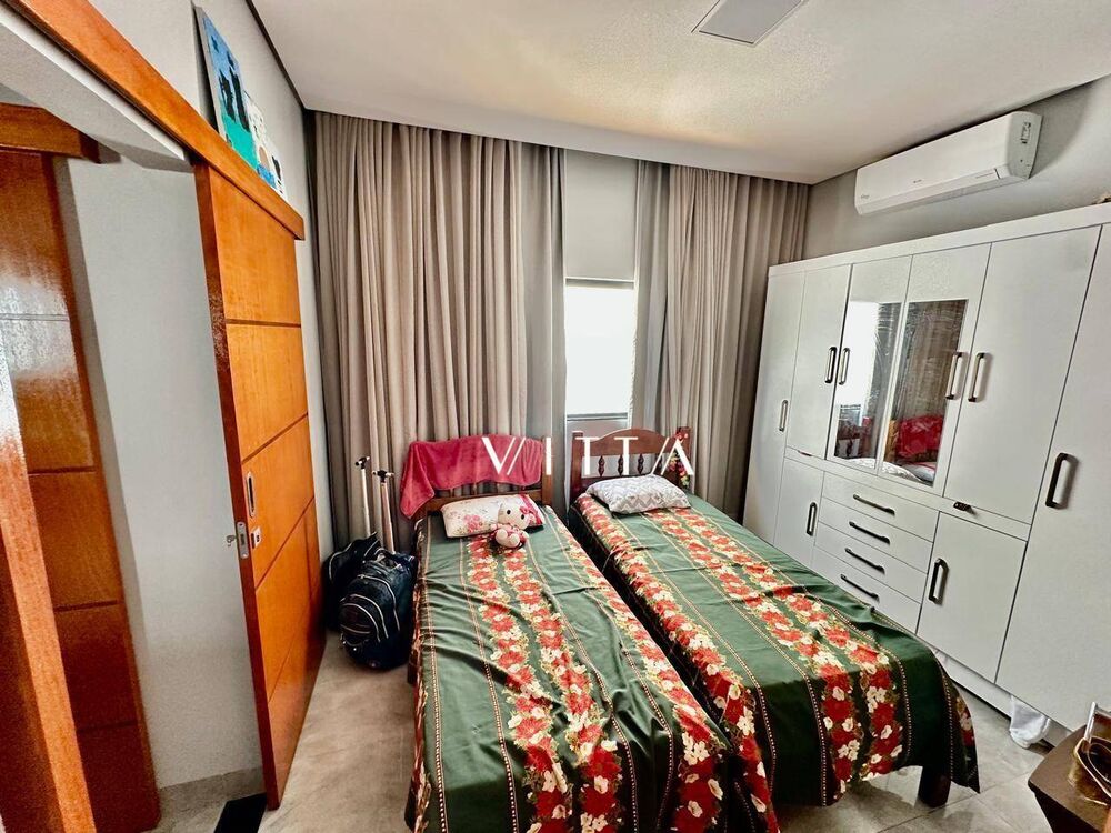 Casa à venda com 3 quartos, 180m² - Foto 10