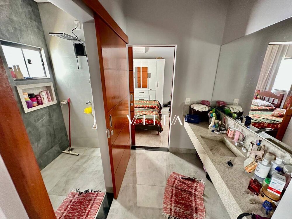 Casa à venda com 3 quartos, 180m² - Foto 11