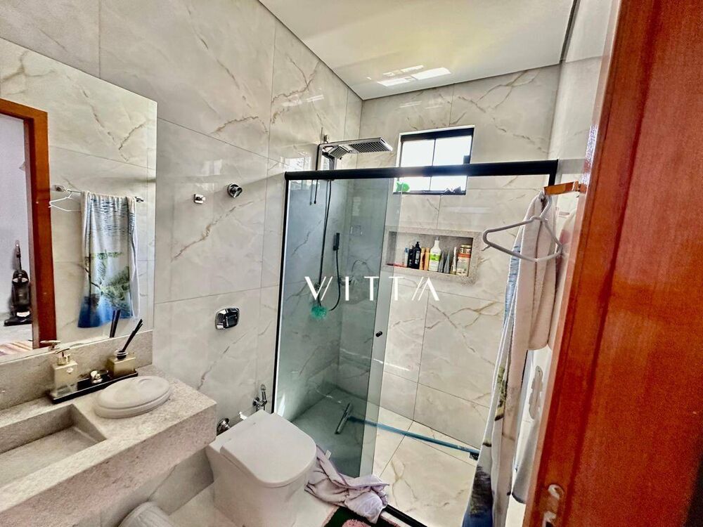 Casa à venda com 3 quartos, 180m² - Foto 8
