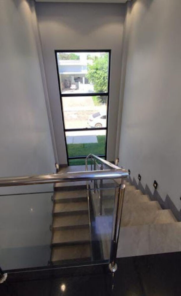Sobrado à venda com 4 quartos, 307m² - Foto 4