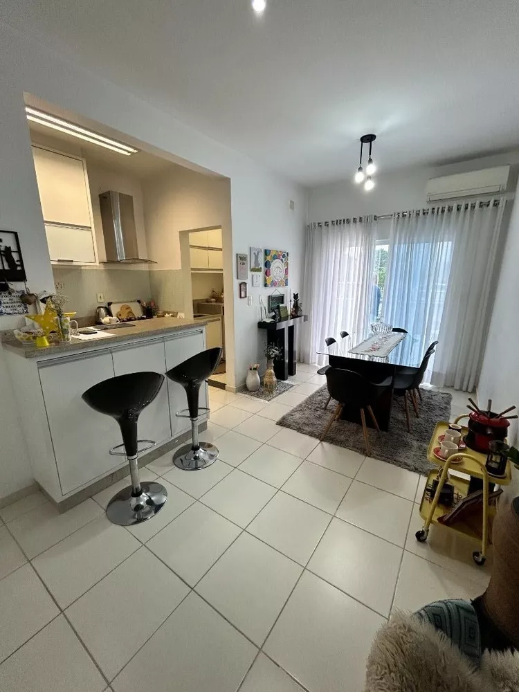 Apartamento à venda com 3 quartos - Foto 4