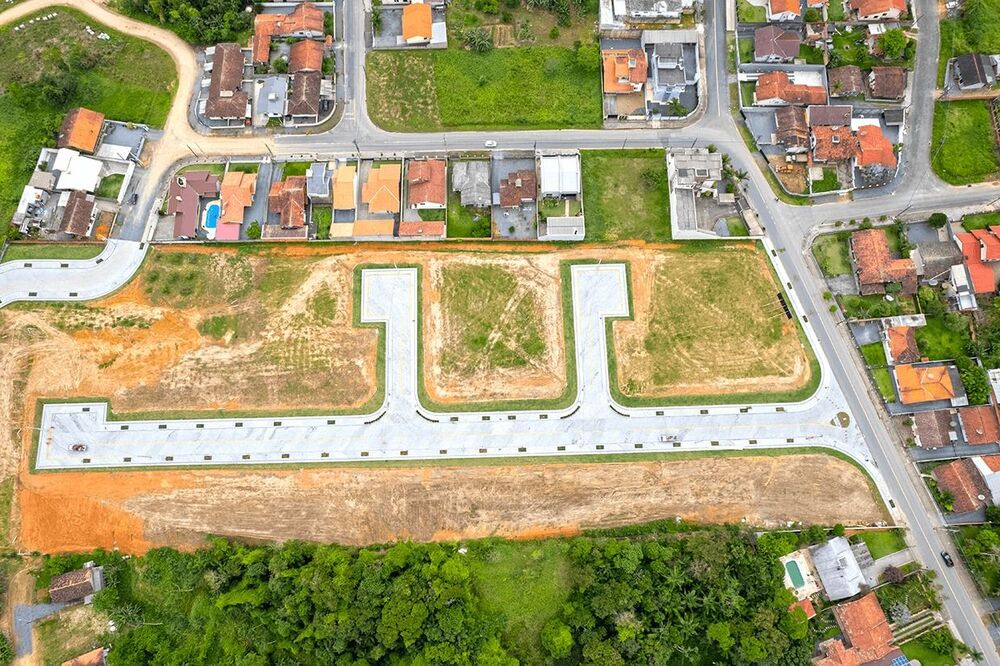 Terreno à venda, 337M2 - Foto 2