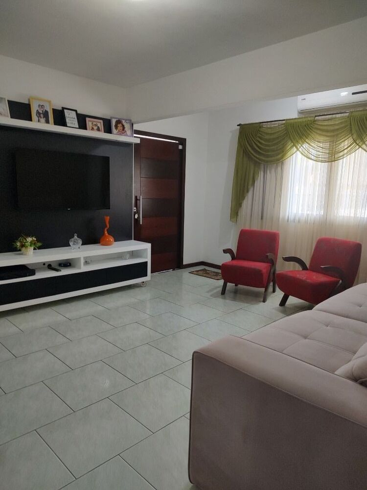Casa à venda com 3 quartos, 133m² - Foto 3