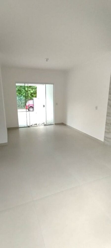 Casa de Condomínio à venda com 2 quartos, 63m² - Foto 2