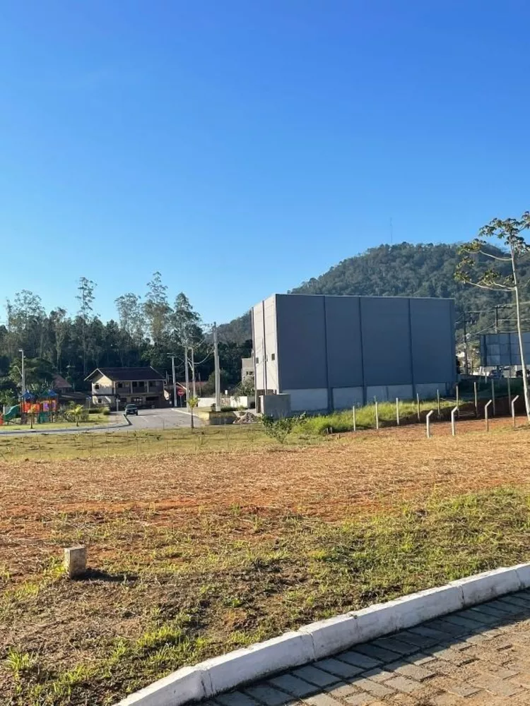 Loteamento e Condomínio, 361 m² - Foto 3