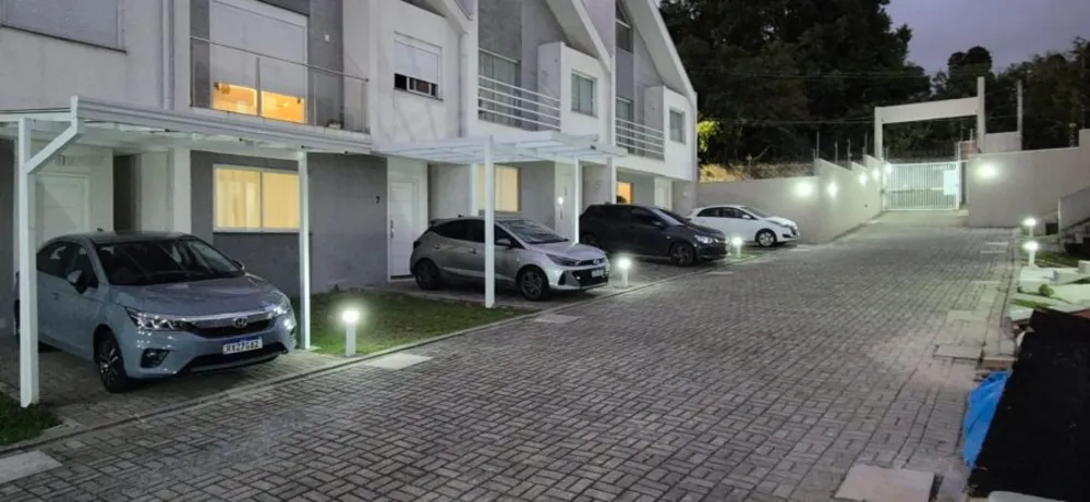 Sobrado, 3 quartos, 209 m² - Foto 2