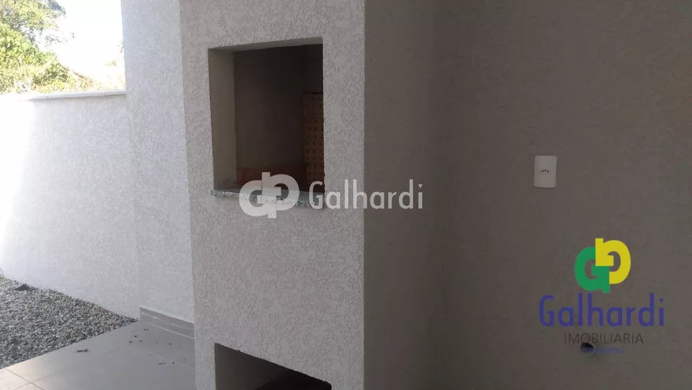 Casa à venda com 2 quartos, 93m² - Foto 5