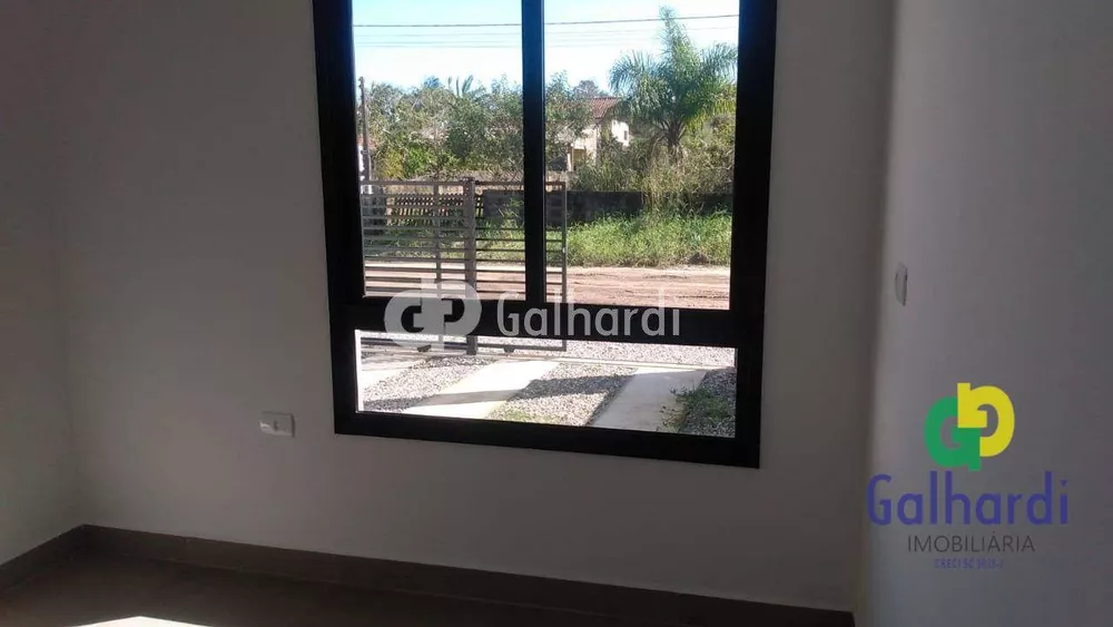 Casa à venda com 2 quartos, 93m² - Foto 9