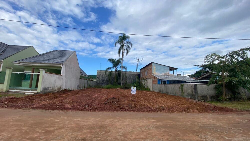 Terreno à venda, 187M2 - Foto 1