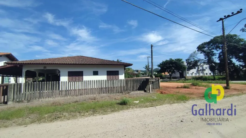 Casa, 3 quartos, 177 m² - Foto 2